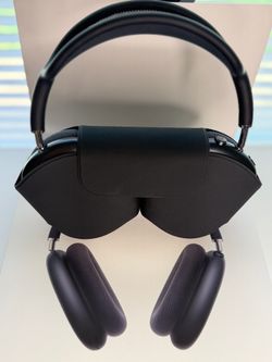 AirPods Max