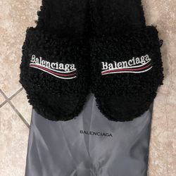 Balenciaga Slides