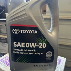 Toyota Synthetic Motor Oil 5 Quart Jug 
