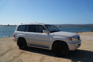2003 Lexus LX 470