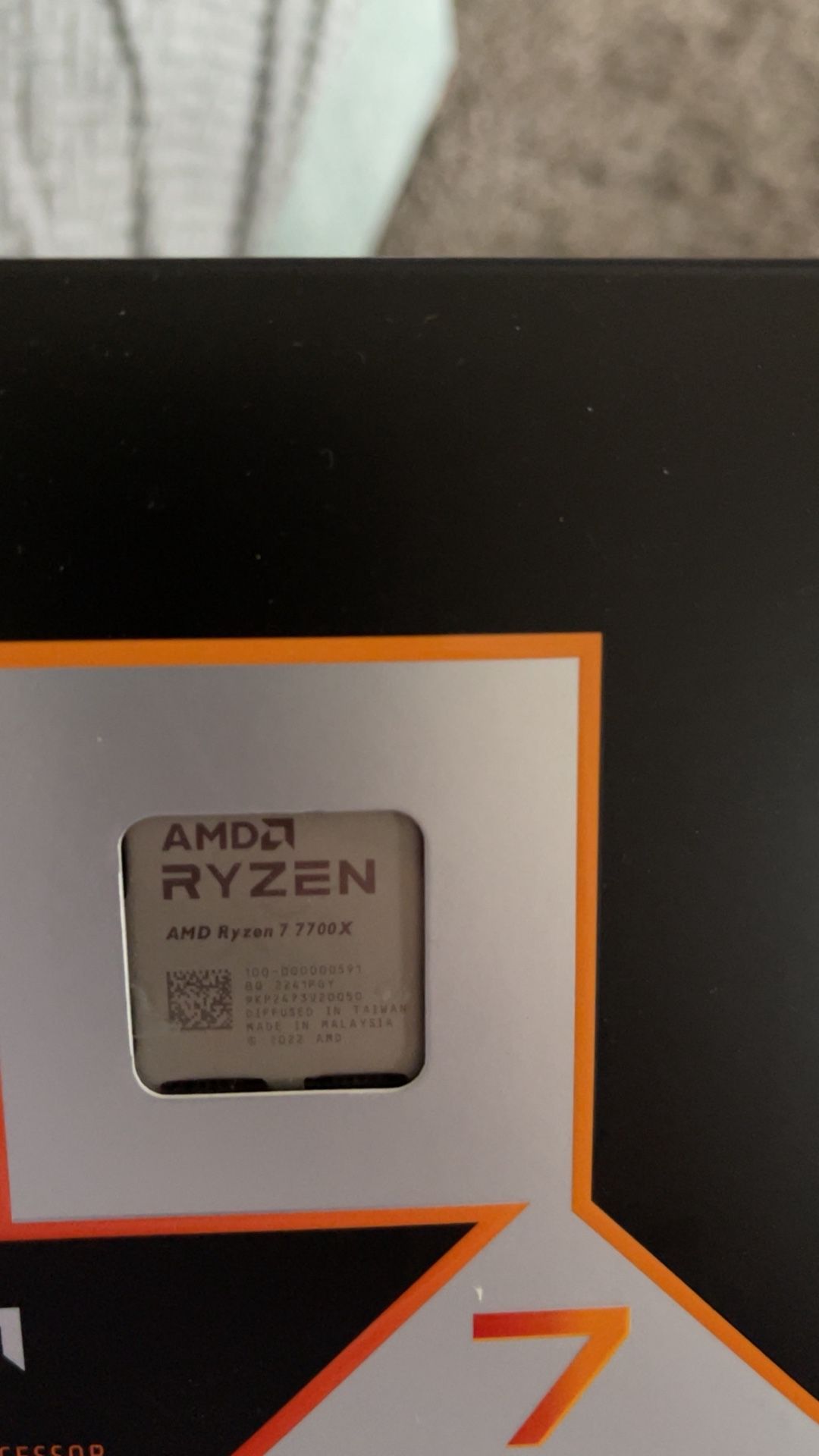 AMD Ryzen 7 7700x + Corsair H100i CPU Cooler