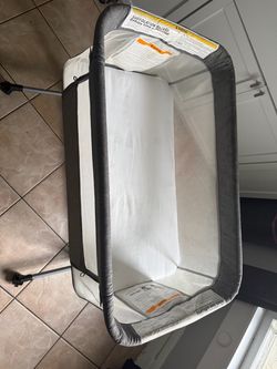 Grey Bassinet