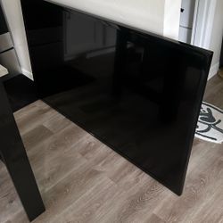 65 Inch Samsung Smart TV 