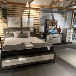 Grey/White 4PC King Bedroom Set