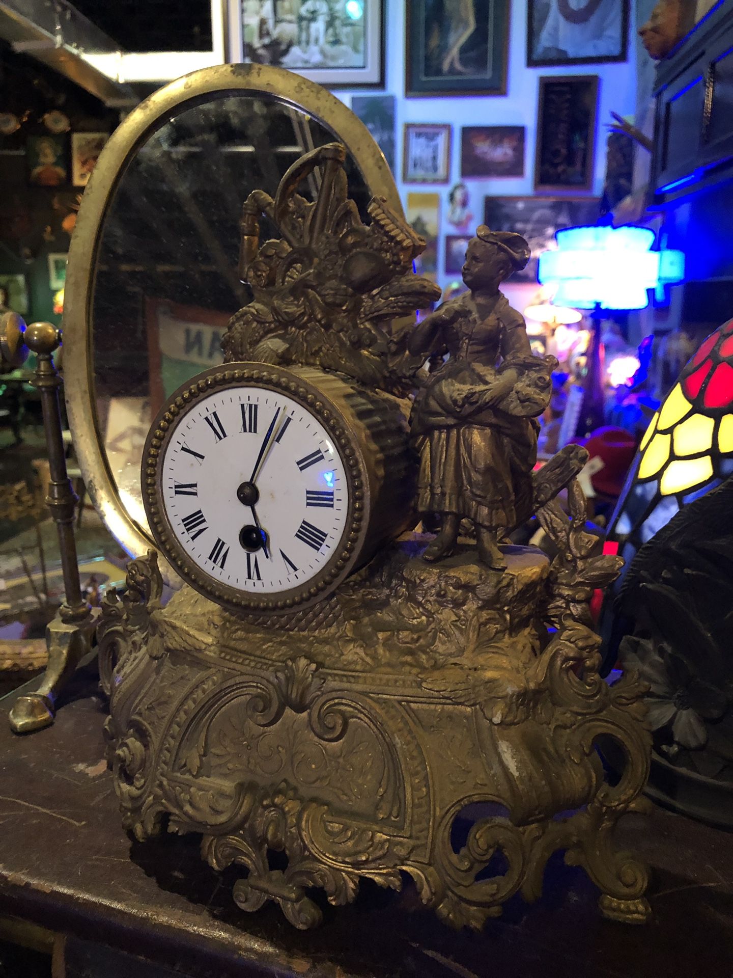 Antique Vintage Victorian Gold Ornate Clock