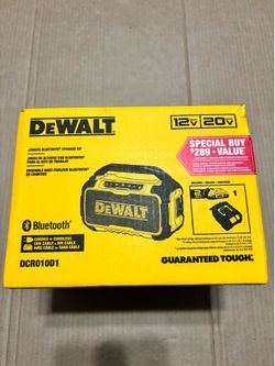 Dewalt 20V Max Jobsite  Bluetooth Speaker Kit
