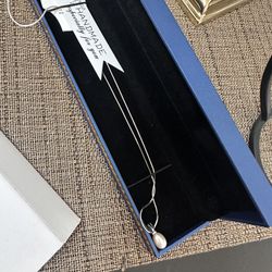  925 Silver necklace with pearl pendant