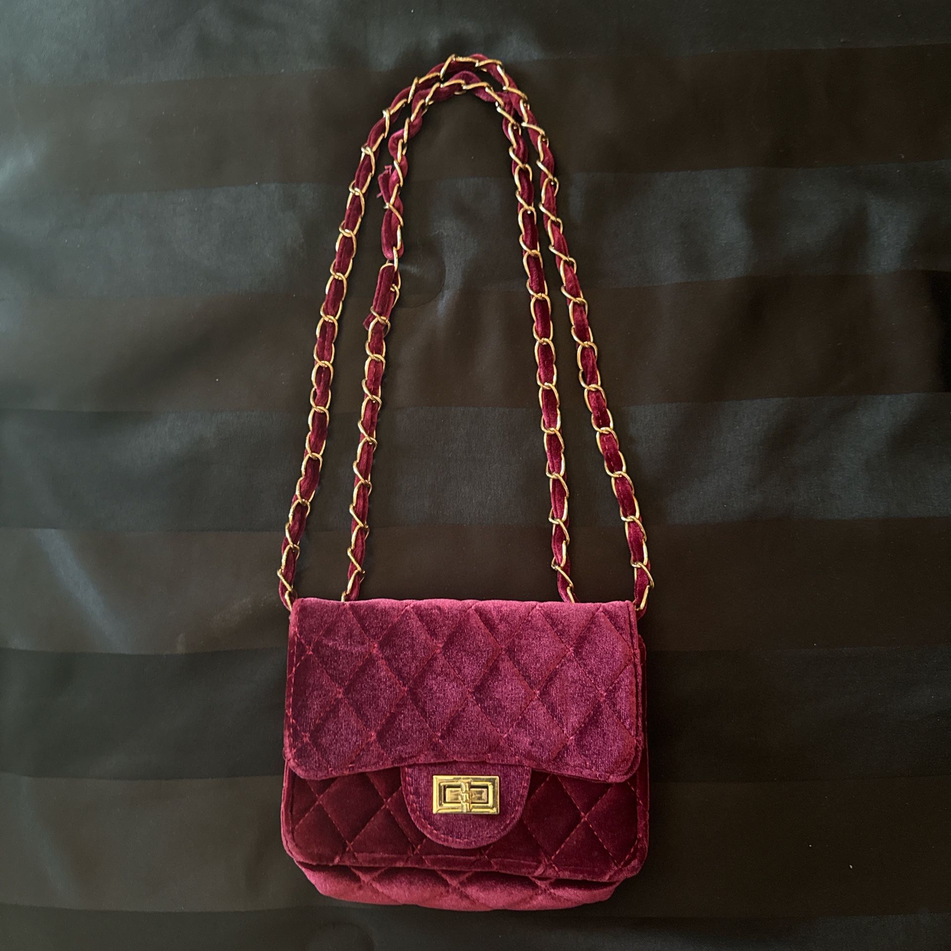 burgundy velvet, gold chain, shoulder bag