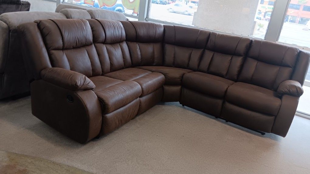 Brown Reclining Sectional 