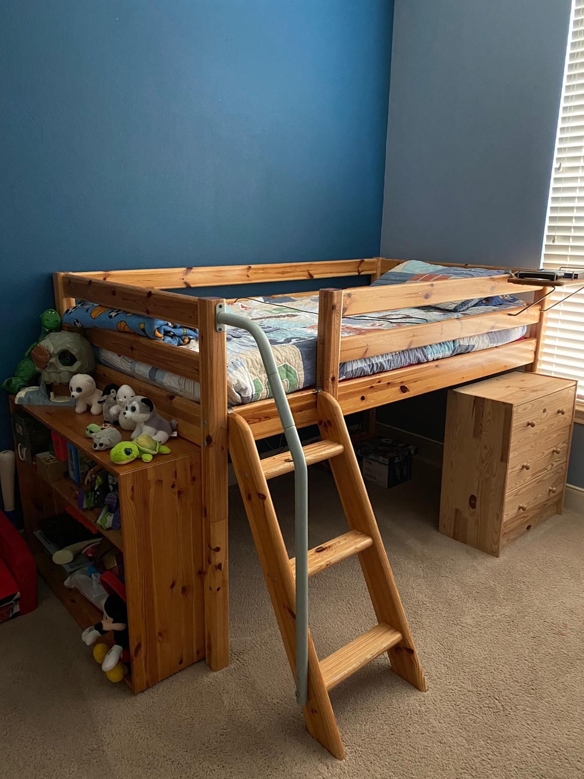 Flexa Twin Kids Bed (Pickup Only)