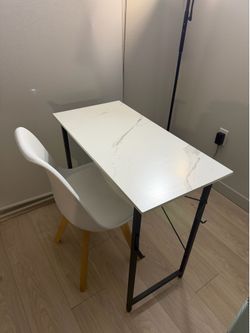 Small desk+ chair