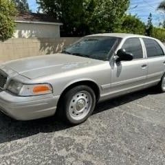 2004 Ford Crown Victoria