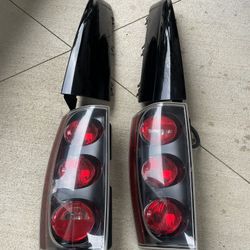 07-13 OEM GMC Yukon Denali Tailights 