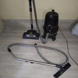 Canister Vacuum Cleaner 
