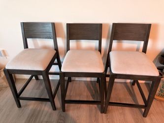 3 Bar chairs