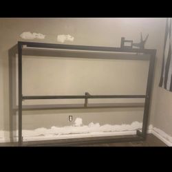 Queen/fun Bed Frame 
