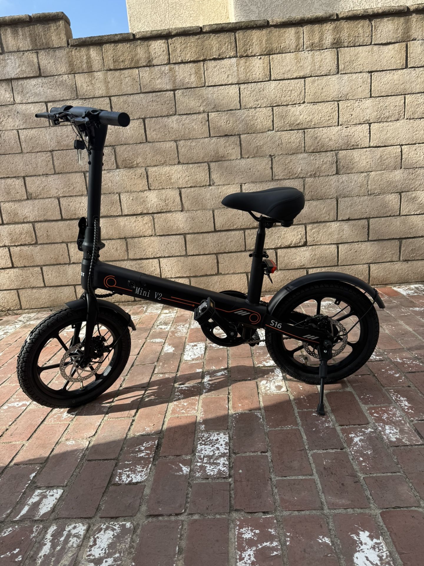 Aluminum alloy electric bicycle
