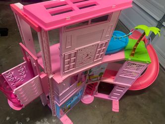 Barbie dream house