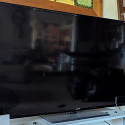 Samsung 60" LCD TV 