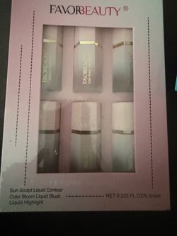 Favor Beauty 6-Piece Liquid Makeup Set