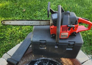 Craftsman 18" 42cc Gas powered Chainsaw