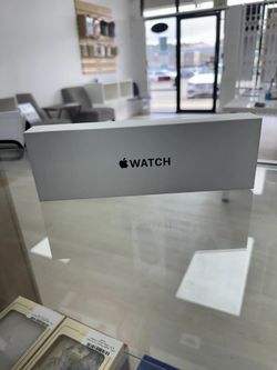 $5 Down | Payment Plan Option Available / Apple - Watch SE (2nd generation) Starlight Cellular