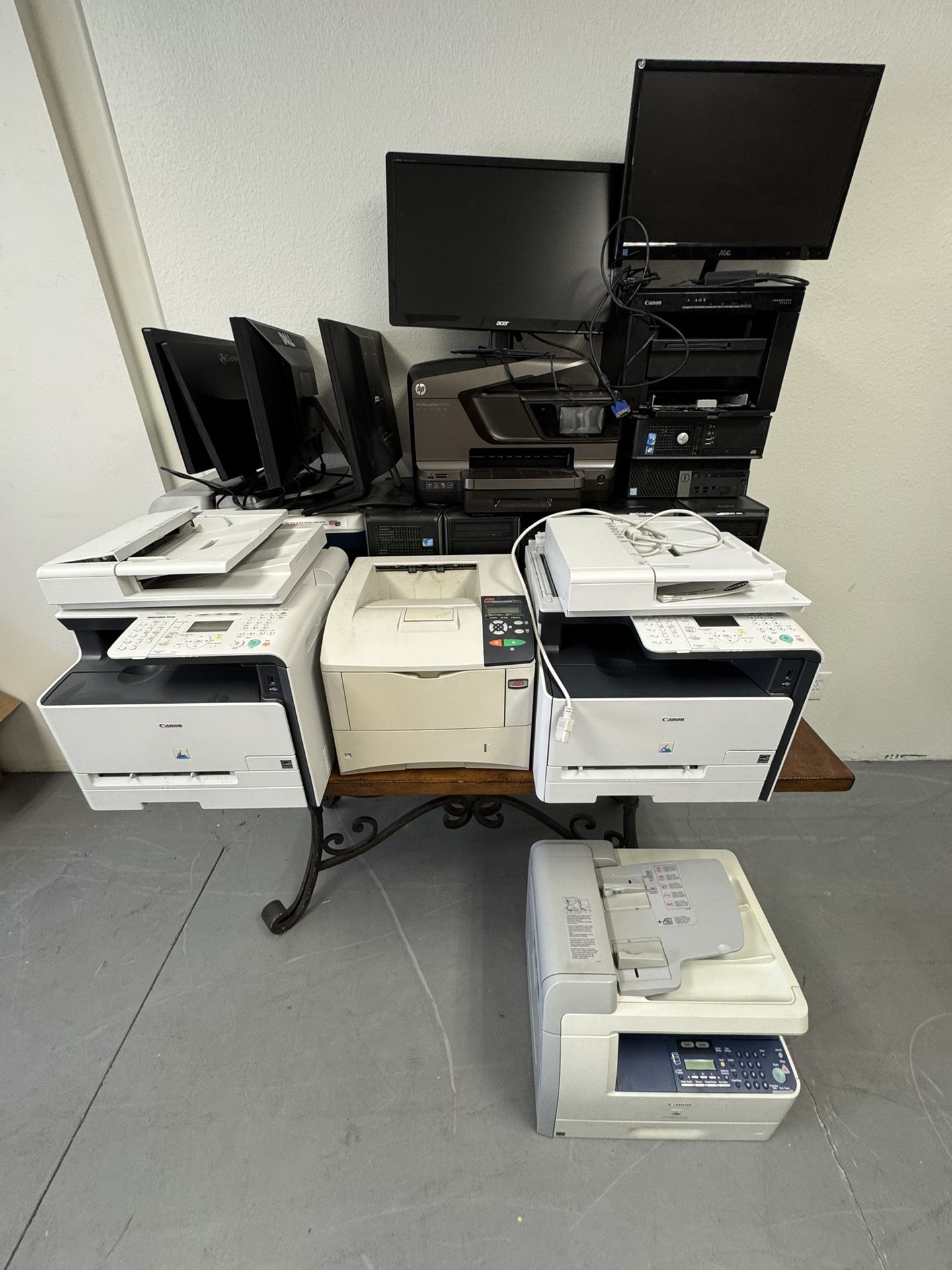 All Computer desk tops, Printers, Computer Monitors