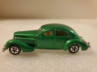 Hot Wheels '36 Cord Green Die Cast Car Loose 1997 Toy NM