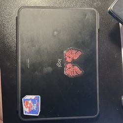 iPad M4 2024 - Combo Touch