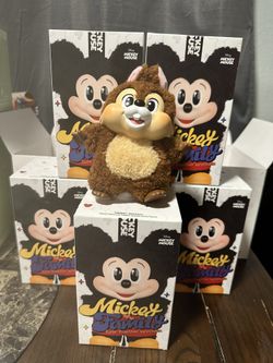 Pop Mart Mickey Family