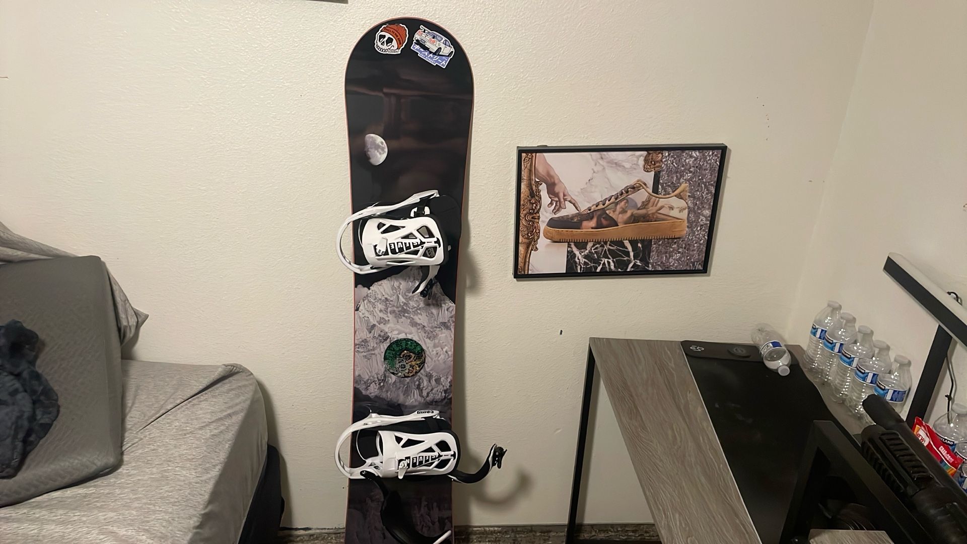 Snowboard, Bindings, Bag, Helmet, Boots. 