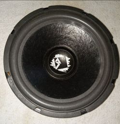 Subwoofer & brand new enclosure- see pictures read ad