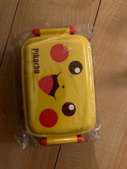 Pokémon 450ml lunch box B2S preschool elementary school pikachu Genuine Bento