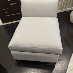 Freestyle Armless Chair