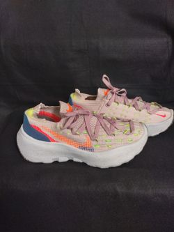 NIKE SPACE HIPPIE 04