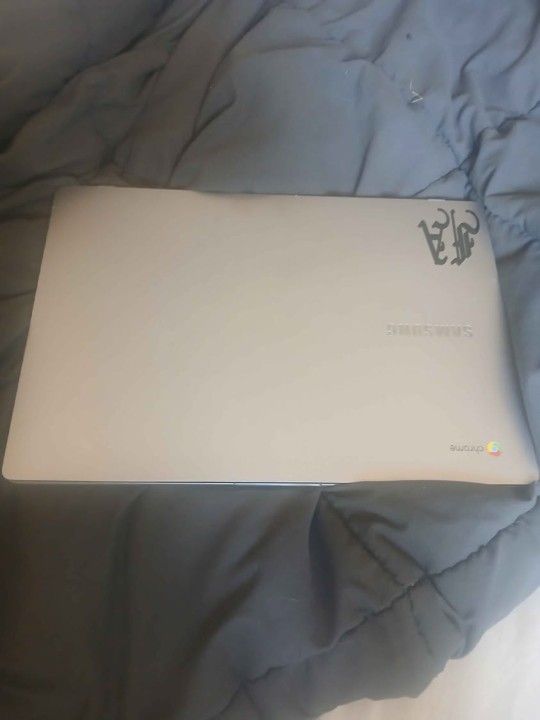 Samsung Chrome Laptop