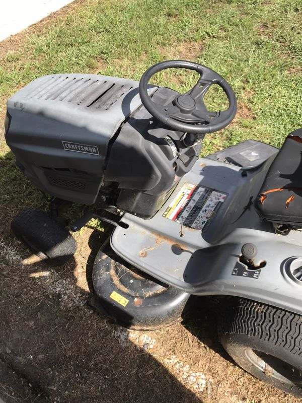 Craftsman t1000 42inch riding lawnmower for Sale in Auburndale, FL