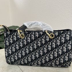 Navy Blue Purse 