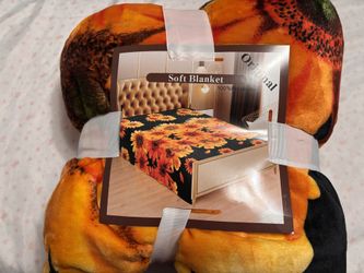 SUNFLOWER SOFT BLANKET