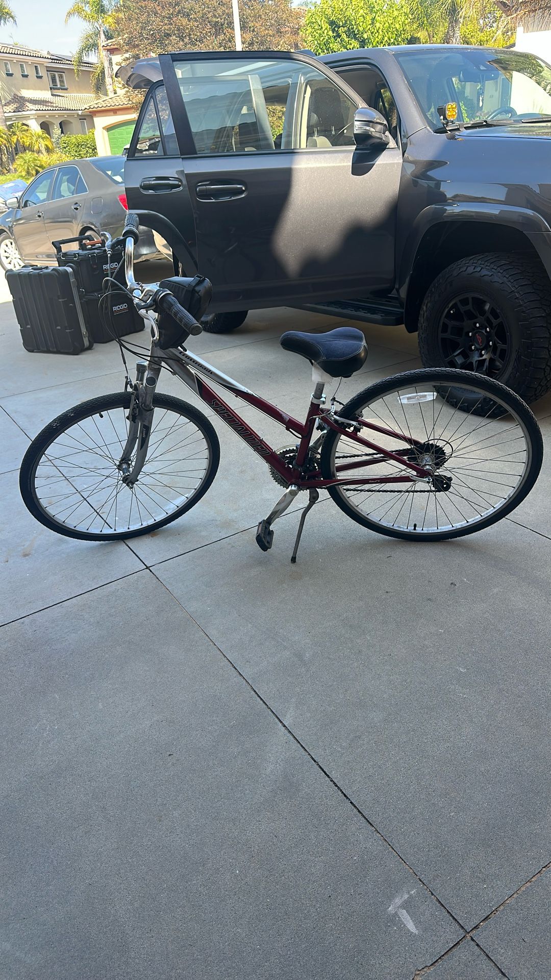 Specialized Crossroads Cruiser Bike For Sale