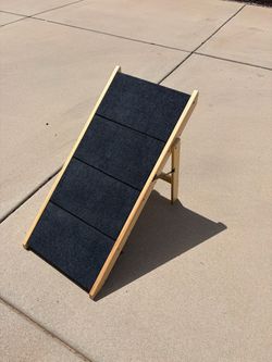 Pet ramp & stairs - WOODEN, sturdy, carpeted & almost brand new!!