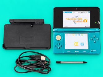 Nintendo 3DS Aqua Blue Region Free + Official Charging Dock – Port Issue