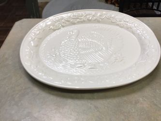 Oval Turkey Platter (white) new in box