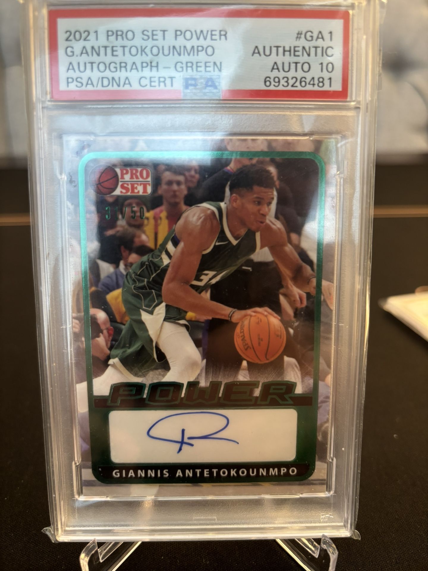 Giannis Auto PSA DNA 10 Numbered To 50