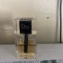 Dior. Perfum.   