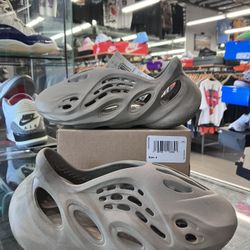 Women’s Adidas Yeezy Foam RNNR Stone Sage