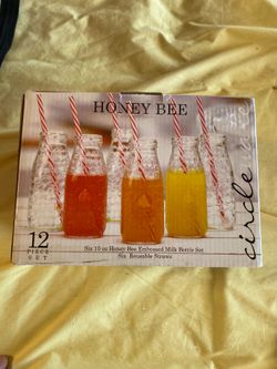 Honey bee glass jar