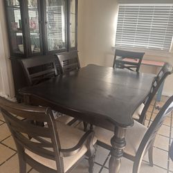 Dinning Room Set