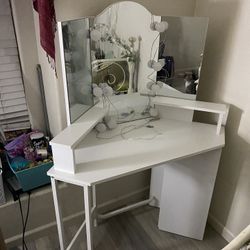 Vanity With Storage Department 