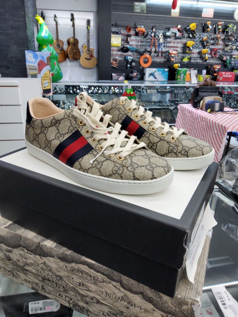 Gucci Ace Size 38